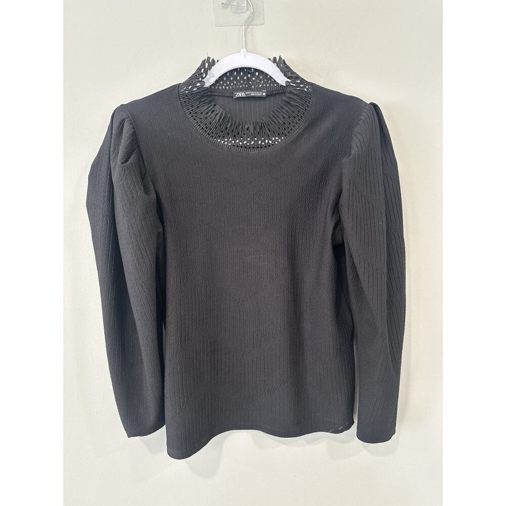 ZARA TRF Stand Laser Cut Collar Long Sleeve Shirt Sweater Size Medium 2191